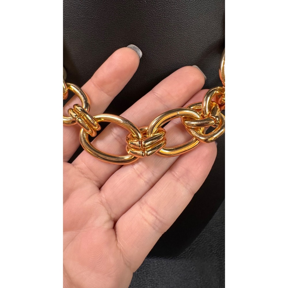 Zara Chunky Gold Tone Interlocking Chain Necklace - Picture 2 of 4